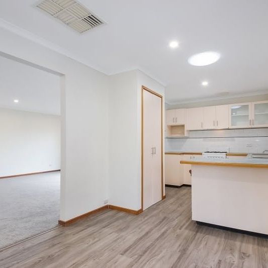 Freshly updated home - Photo 1