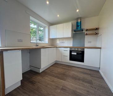 2 bedroom detached house to rent - Photo 1
