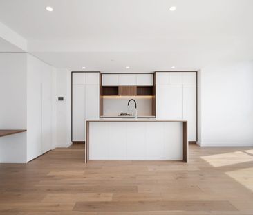 Stunning contemporary 2 bedroom apartment in the McKinnon school zone - Photo 6