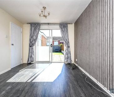 3 bedroom terraced house to rent - Photo 3