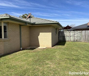 22 Kestrel Court, Victoria Point, QLD 4165 - Photo 6