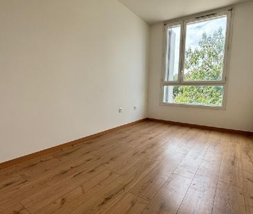 Location Appartement 3 pièces 64m² FOSSES 95470 - Photo 6