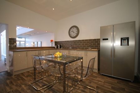 63 Albert Street, Rugby - Photo 4