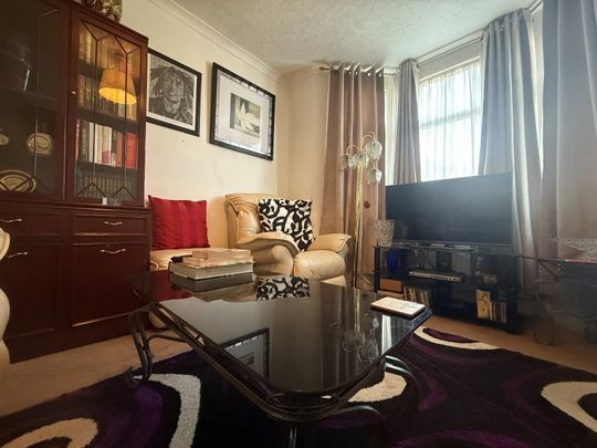 Burnaby Road, CV6, Coventry - Photo 1