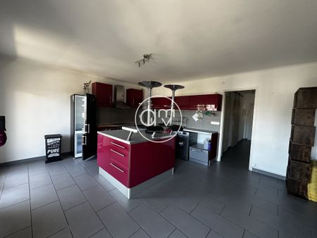 Location Appartement 3 pièces 63m² TOULON 83200 - Photo 5