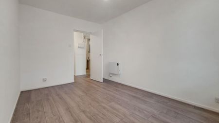 1 Bed Flat, Warner House, SE13 - Photo 3