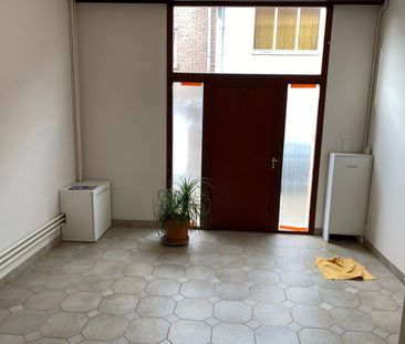 Gezellige rijwoning met terras, ideaal gelegen in een rustige eenri... - Foto 1