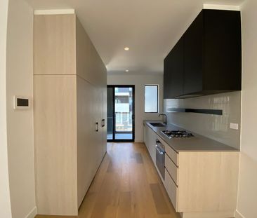 6 Woody Lane, Alphington VIC 3078 - Townhouse For Rent | Domain - Photo 4