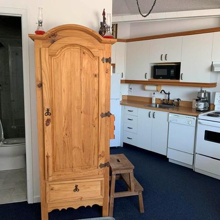 Petit 3 1/2 meublé et équipé - Photo 4