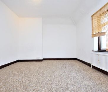 2 bedroom House To Let - Photo 5