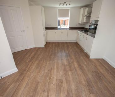 3 bedroom detached house to rent - Photo 6