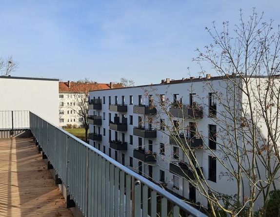 Kompakte 1-Zi.-Whg. mit EBK & Balkon, nahe UNI/WISTA, 10 Min. zur S-Bahn* – ab 12/2025 - Foto 1