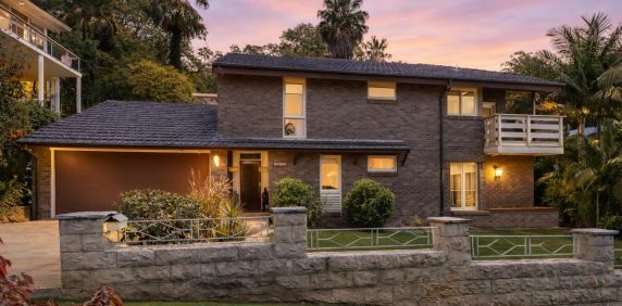 Well-built classic with scope to evolve over time - Photo 2