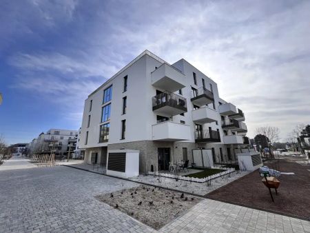 Erstbezug! Moderne 2-Zimmer-Wohnung mit riesiger Terrasse - 45 m2 OPEN HOUSE am 21. März von 10.00 bis 16.00 Uhr - Photo 2