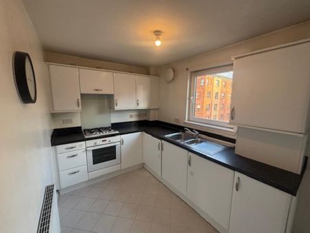 2 bedroom flat to rent - Photo 5