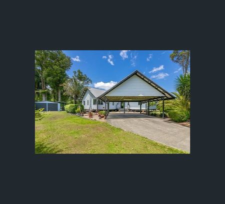 31 Titan Crescent, Banya, Qld 4551 - Photo 2