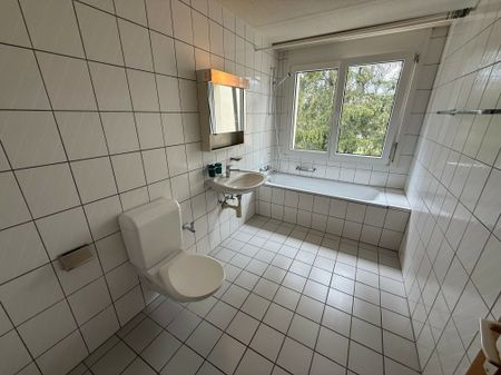 Appartement de 2,5 pièces au 2ème étage - Photo 3