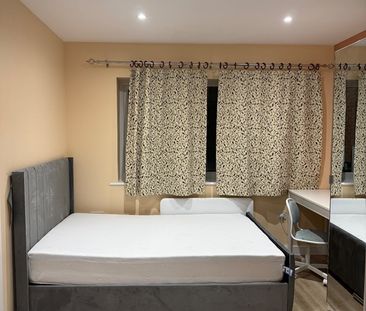 Studio Flat, Starling Close, NG2 - Photo 2