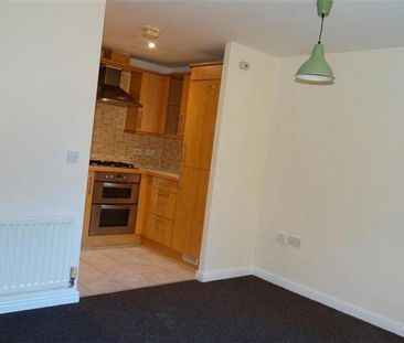 2 bedroom terraced house to rent - Photo 3
