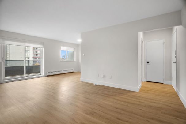 For Lease - 329 The West Mall N/A Unit# 303, Toronto, Ontario - Photo 1