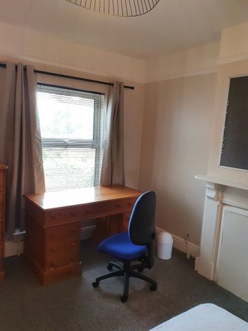 6 bedroom house - Photo 5