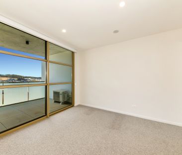 Stylish Living In Denman Prospect Apartment - Photo 2