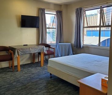 City studio with great view - Photo 1