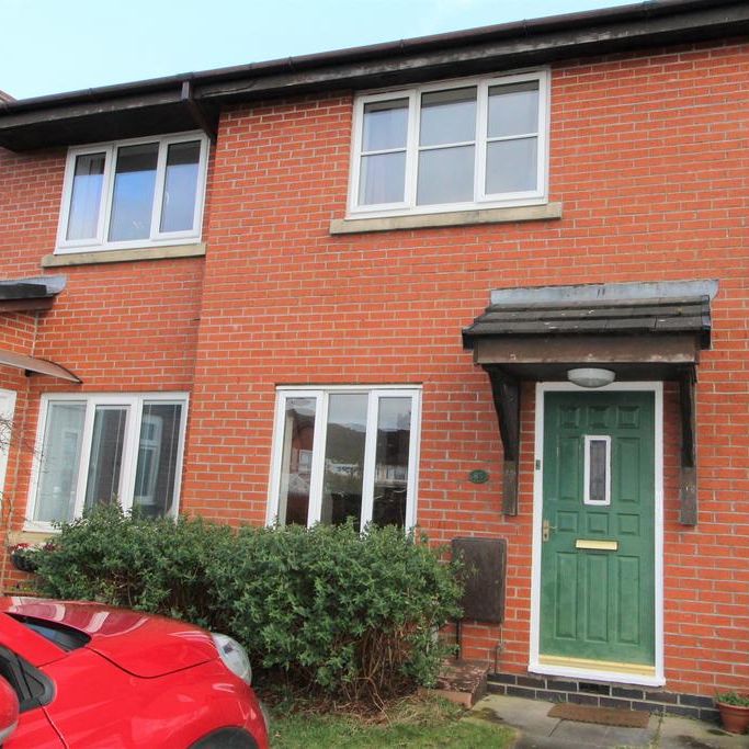2 bedroom terraced house to rent - Photo 1