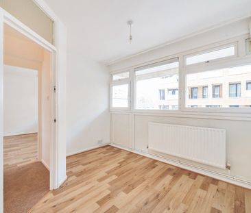 Dorset Road, London, SW8 - Photo 5