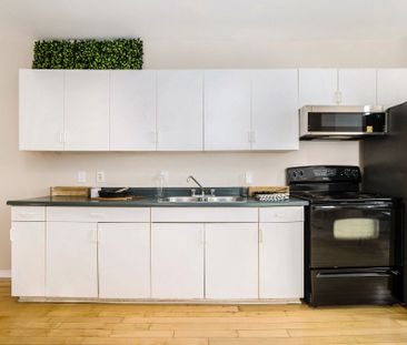 For Lease - 22 Maple Avenue, Smiths Falls, Ontario - Photo 5