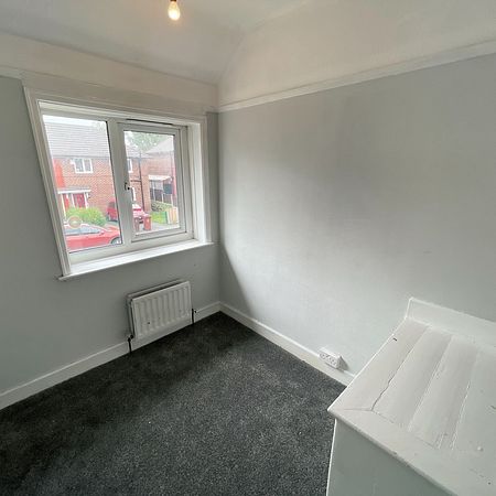 3 bedroom to let - Photo 4