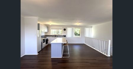 Family home - LEMON TREE PASSAGE - Photo 2