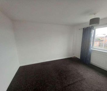 Lyne Road, Spennymoor, County Durham, DL16 - Photo 4