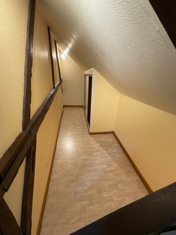 Location Appartement 3 pièces 63m² BOURGES 18000 - Photo 2