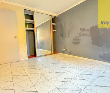 Home For Rent - Photo 3