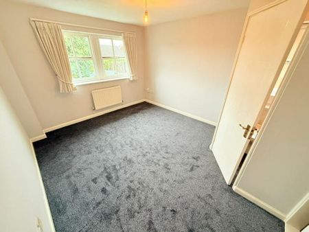 3 bedroom House To Let - Photo 3