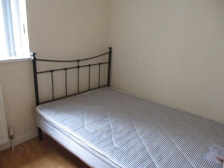 Great Apartment, 68B University Avenue, Queens University Quarter, Belfast, BT7 1GY - Photo 4