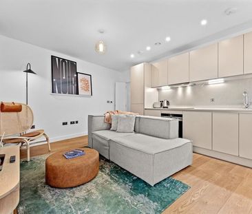 Edwards Mews - Photo 5