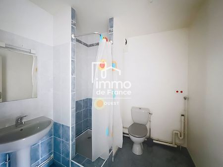 Location Appartement 1 pièce 28m² - Photo 4