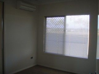 Family Paradise in Bushland Beach - Photo 2