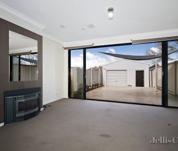 909 Eyre Street, Ballarat Central - Photo 2