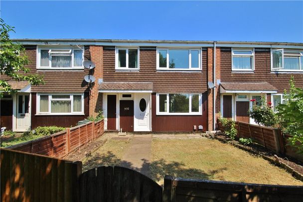 Shortdale Road, Aldershot - Photo 1