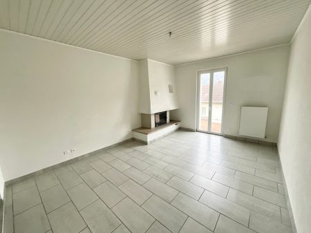 Appartement de 3.5 pièces avec balcon et cheminée - Photo 5