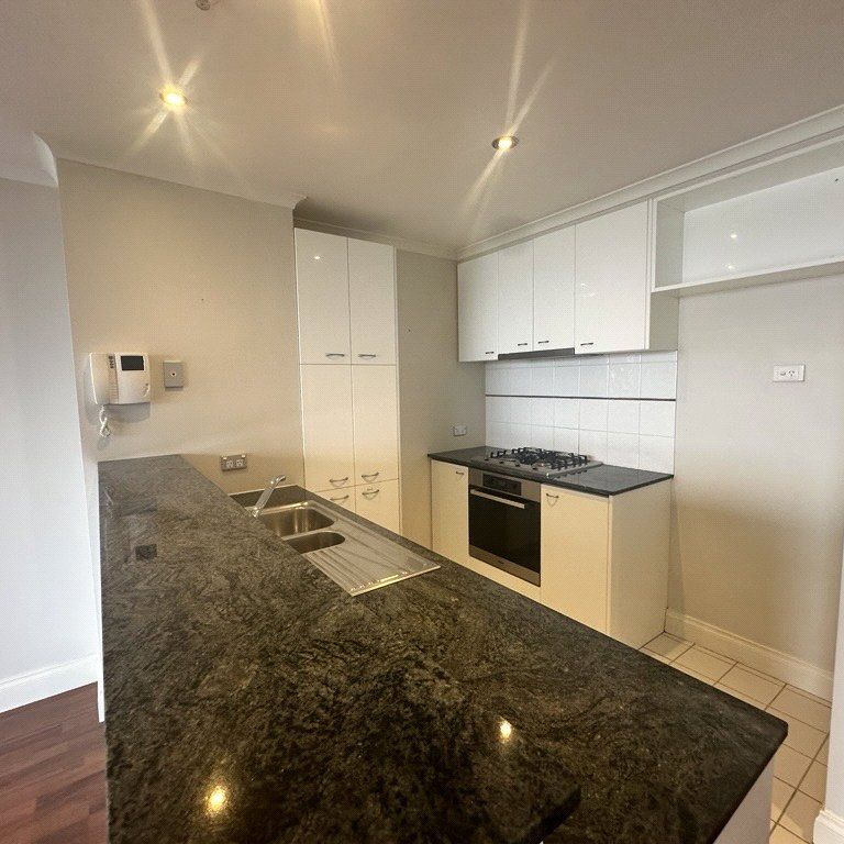 105/632 St Kilda Road - Photo 1