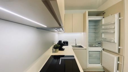 Voll Möblierte Wohnung für Kurzzeitvermietung - Moderne Zwei Zimmer Wohnung mit Balkon in Krems - Photo 3