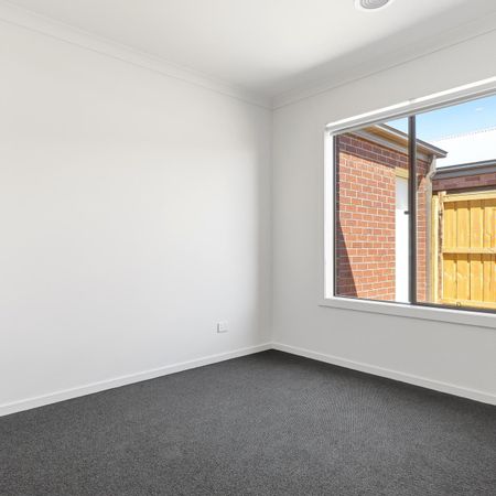 HOME FOR RENT IN THORNHILL PARK - Photo 3