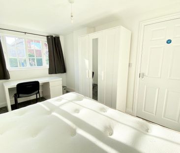 Bladewater Road, NORWICH - Photo 1