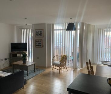 2 Bed Flat, London, SE26 - Photo 4
