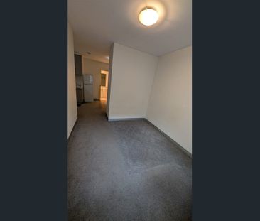 102/72-76 High St, Windsor, Vic 3181 - Photo 2