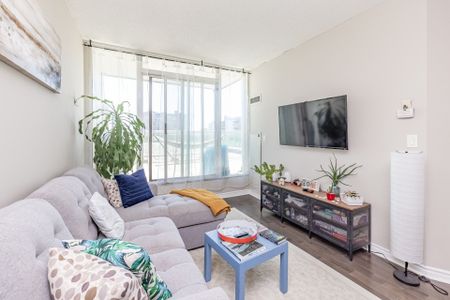 For Lease - 3504 Hurontario Street Unit# 503, Mississauga, Ontario - Photo 2